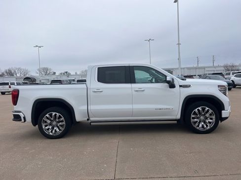 Used 2024 GMC Sierra 1500 Denali w/ Denali Reserve Package image 2