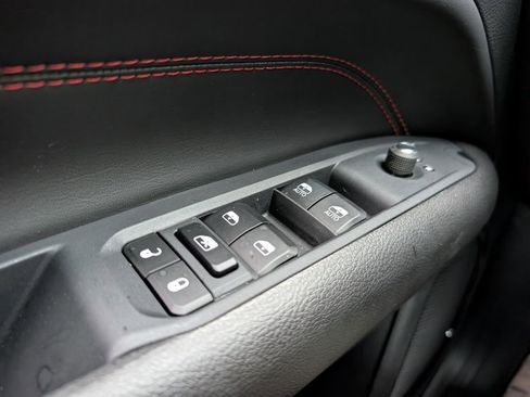 New 2026 Jeep Compass Trailhawk AWD/4WD image 33