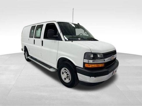 Certified 2024 Chevrolet Express 2500 w/ Driver Convenience Package image 7