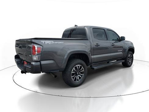 Used 2021 Toyota Tacoma TRD Sport image 6