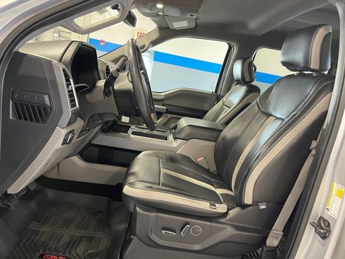 Used 2015 Ford F150 XLT w/ Equipment Group 302A Luxury image 9