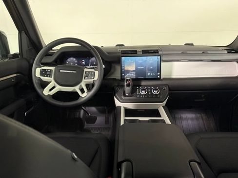 Certified 2025 Land Rover Defender 110 S AWD/4WD image 27
