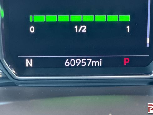 Used 2022 GMC Sierra 3500 Denali w/ Denali Ultimate Package image 32