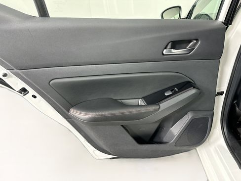 Used 2024 Nissan Altima 2.5 SR image 25