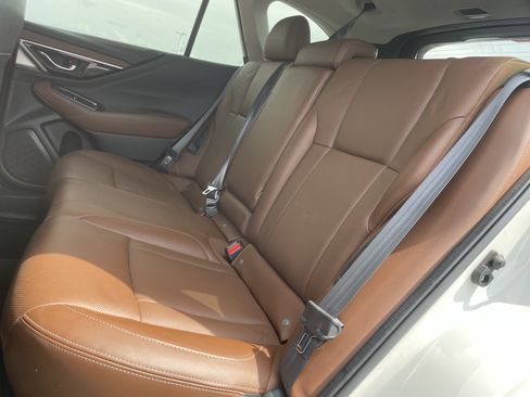 Used 2021 Subaru Outback Touring w/ Popular Package #2 AWD/4WD image 13