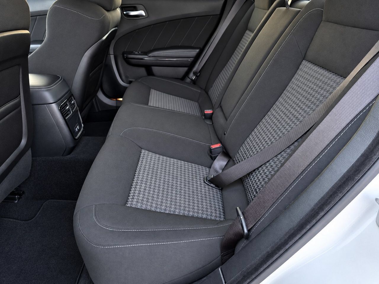 Used 2023 Dodge Charger R/T w/ Blacktop Package RWD image 28