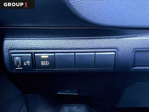 Certified 2023 Toyota Corolla LE image 34