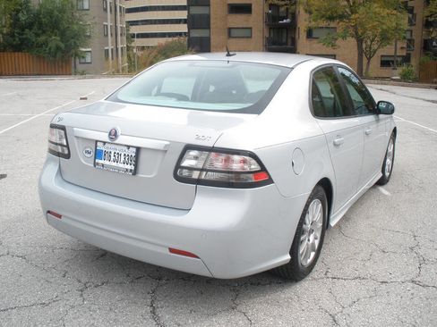 Used 2008 Saab 9-3 2.0T w/ Premium Package image 10