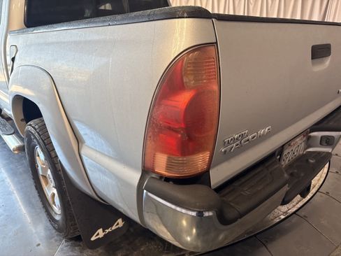 Used 2007 Toyota Tacoma 4x4 Double Cab image 13