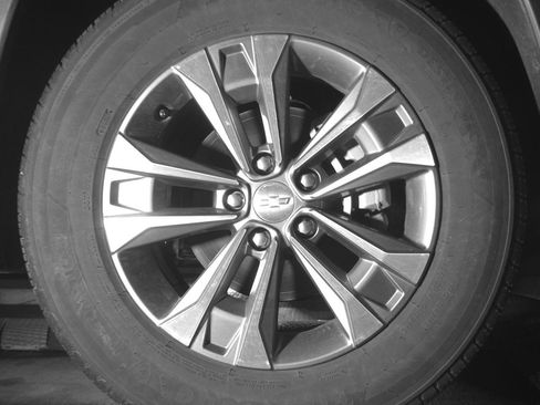 Used 2025 Chevrolet Equinox LT image 13