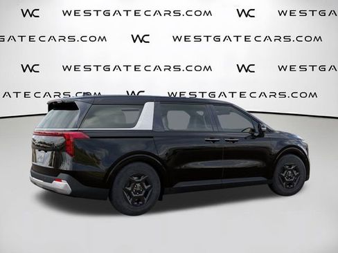 New 2026 Kia Carnival FWD image 8
