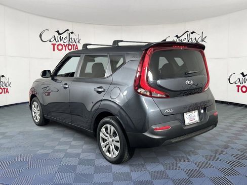 Used 2021 Kia Soul LX image 5