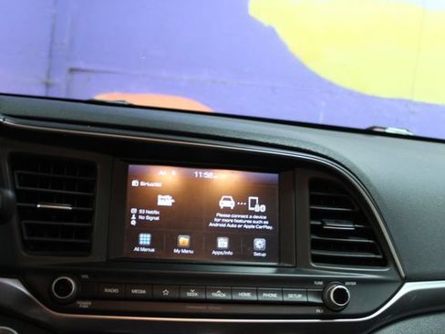 Used 2020 Hyundai Elantra Value Edition w/ Cargo Package (C1) FWD image 18