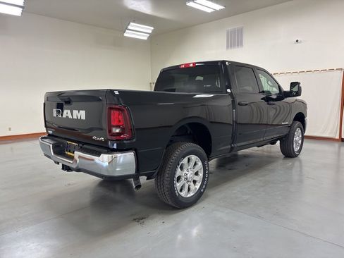 New 2026 RAM 2500 Big Horn AWD/4WD image 8