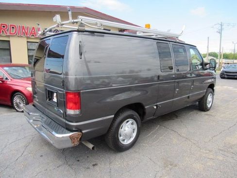 Used 2013 Ford E-150 and Econoline 150 w/ Exterior Upgrade Pkg image 5