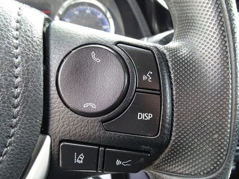 Used 2019 Toyota Corolla LE FWD image 23