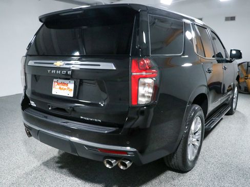 Used 2022 Chevrolet Tahoe Premier RWD image 7