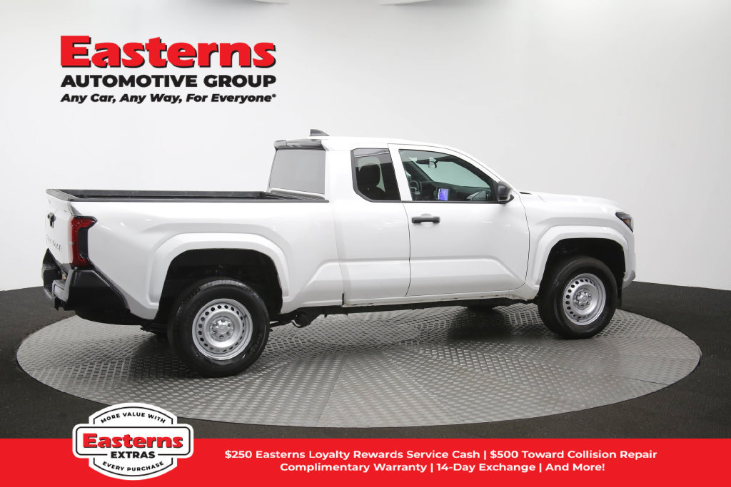 Used 2025 Toyota Tacoma SR RWD image 40