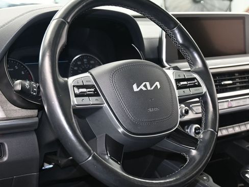 Used 2022 Kia Telluride SX w/ SX Prestige Package image 14