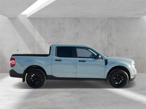 Certified 2024 Ford Maverick XL image 2