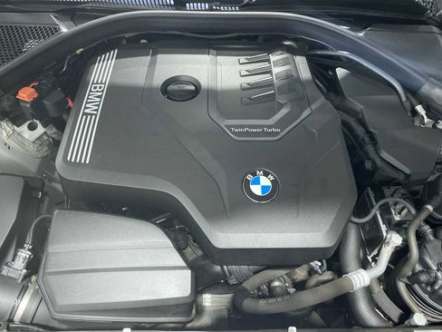 Used 2019 BMW 330i xDrive Sedan w/ Convenience Package AWD/4WD image 9