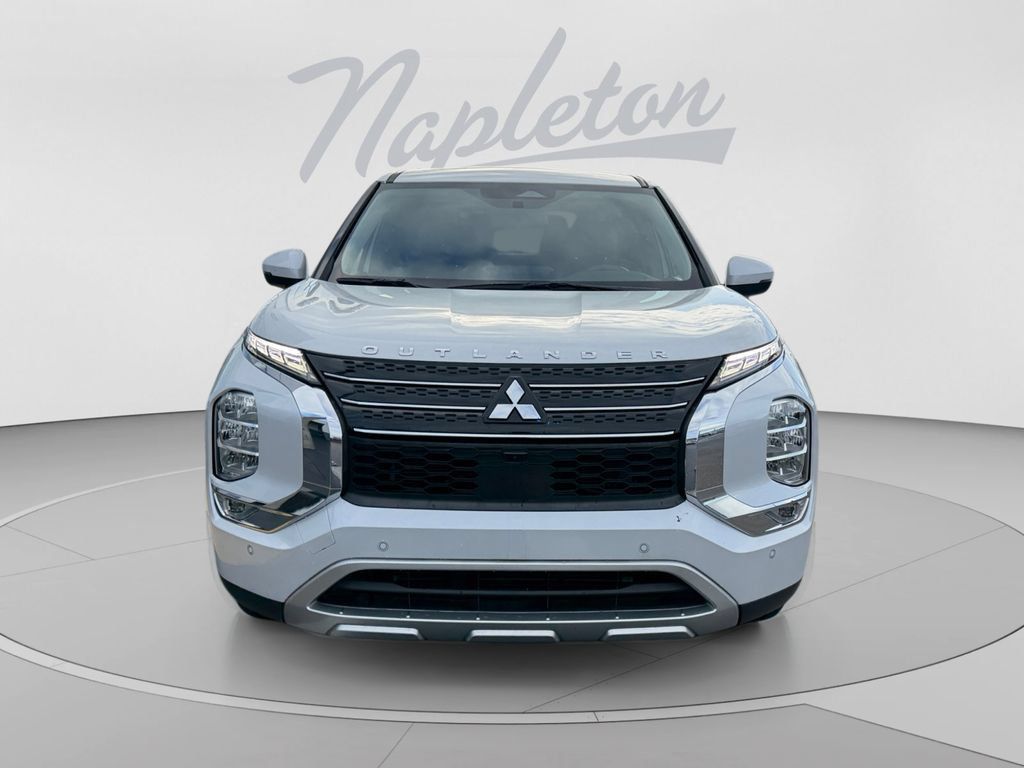 Used 2023 Mitsubishi Outlander SE FWD image 9