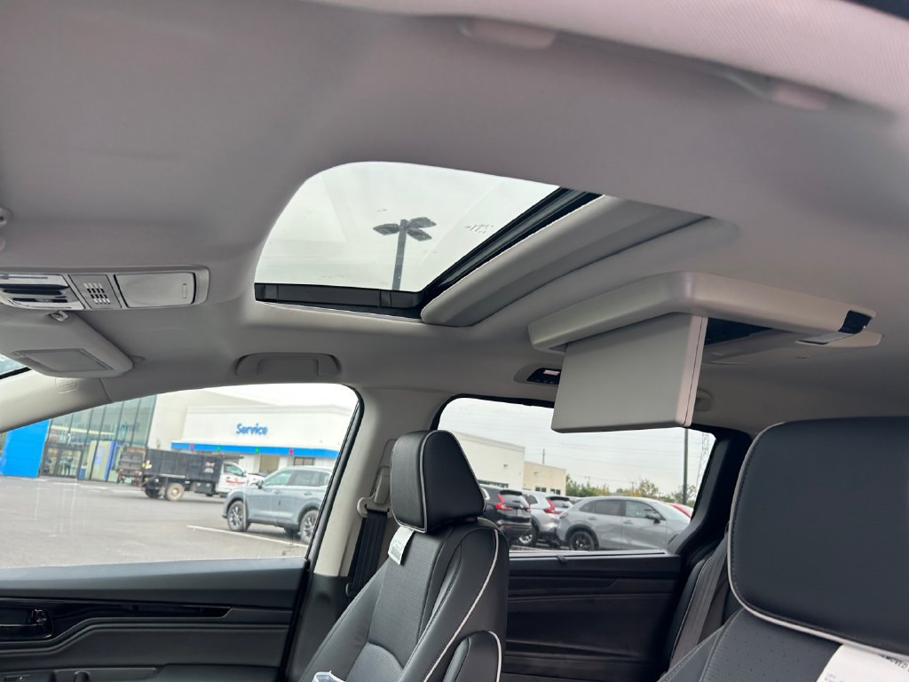 New 2026 Honda Odyssey Elite image 22