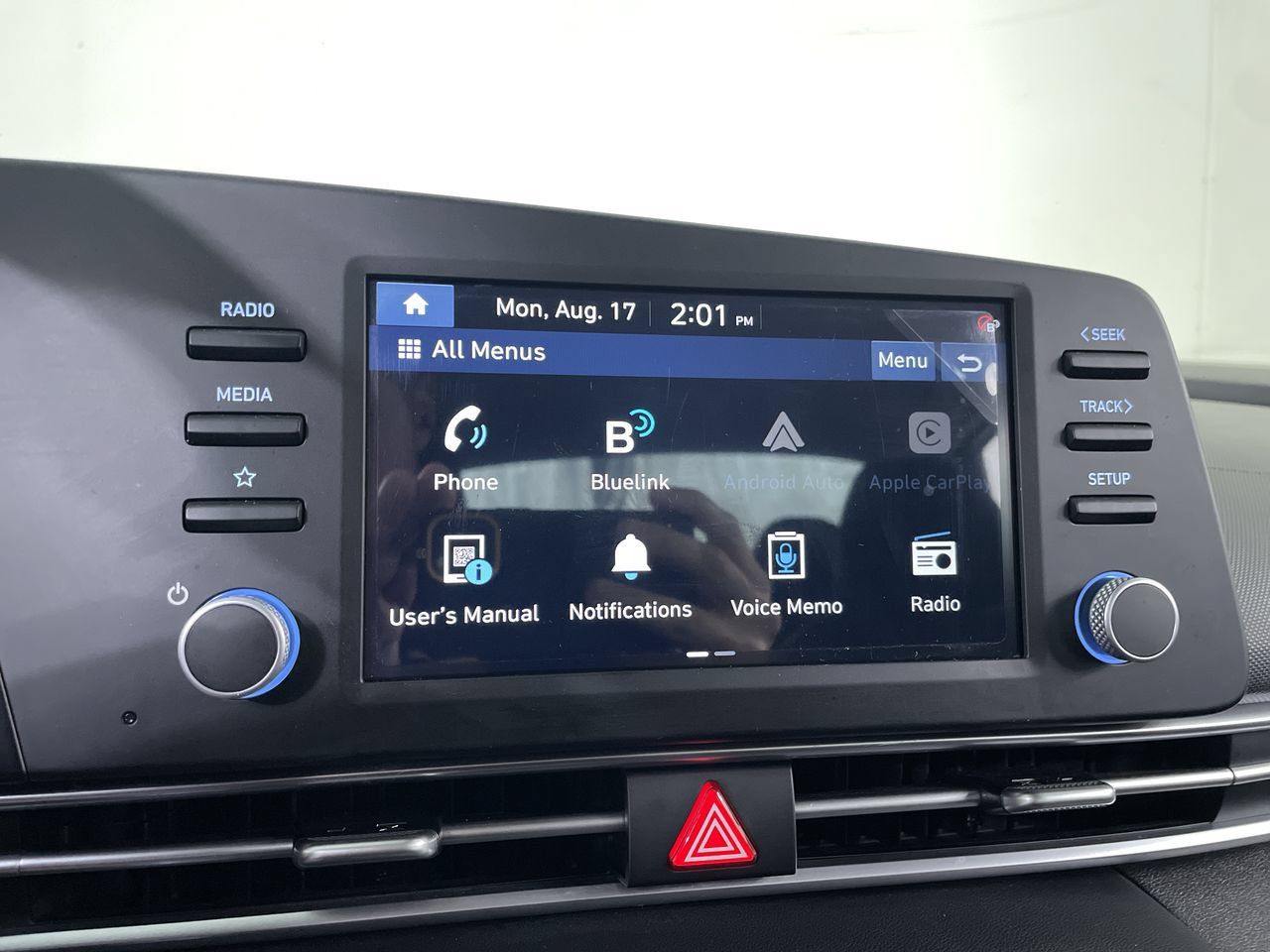 Used 2021 Hyundai Elantra SEL FWD image 14