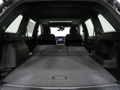 New 2025 Jeep Grand Cherokee 4WD image 29