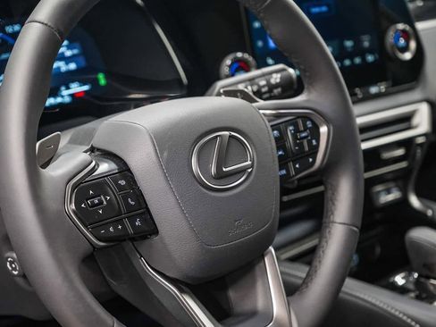 Used 2025 Lexus RX 350 FWD w/ Technology Package image 21