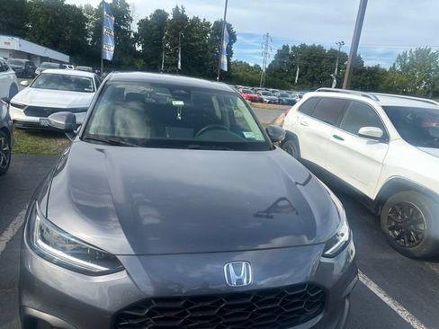 Used 2024 Honda HR-V LX image 3