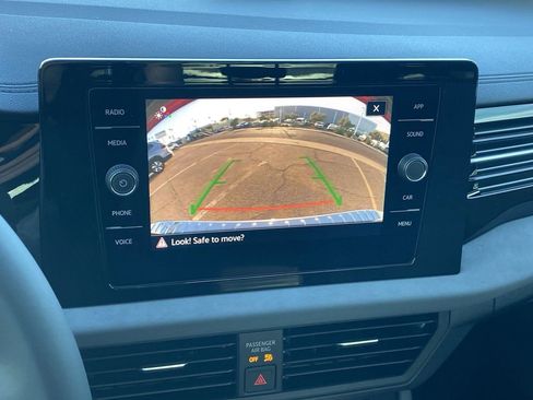 New 2026 Volkswagen Jetta SE FWD image 23