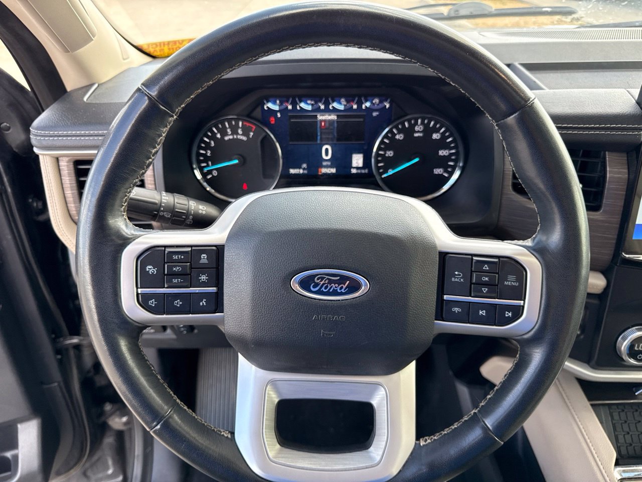 Used 2024 Ford Expedition Limited RWD image 23