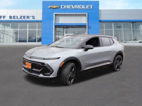 New 2026 Chevrolet Equinox EV RS image 7