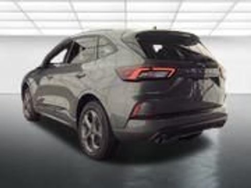 Used 2024 Ford Escape ST-Line w/ Tech Pack #1 AWD/4WD image 9