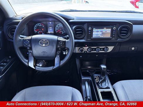 Used 2018 Toyota Tacoma SR w/ SR Convenience Package AWD/4WD image 12