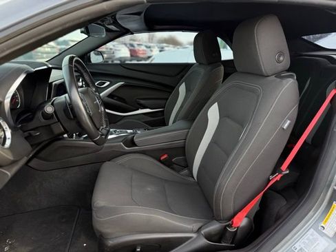 Used 2022 Chevrolet Camaro LT w/ RS Package image 2