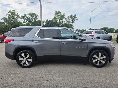 Used 2018 Chevrolet Traverse LT w/ LPO, Floor Liner Package AWD/4WD image 4