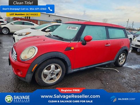 Used 2009 MINI Cooper Clubman Hardtop FWD image 1