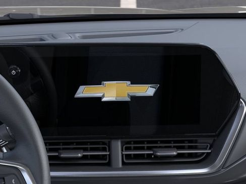 New 2026 Chevrolet Trax ACTIV w/ Sunroof Package FWD image 20