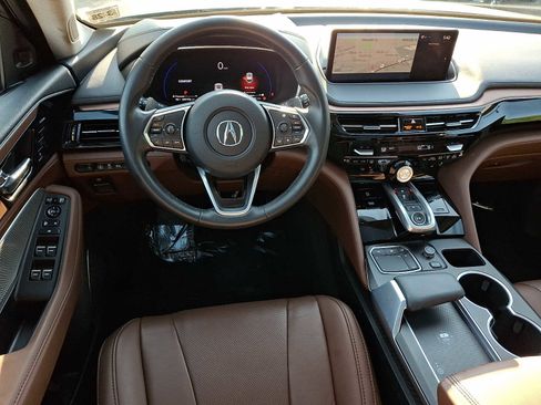Used 2023 Acura MDX SH-AWD w/ Technology Package image 12