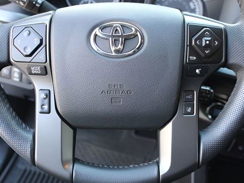 Used 2023 Toyota Tacoma TRD Sport w/ Technology Package image 12