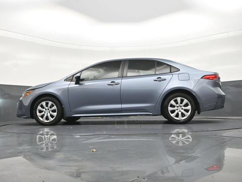 Used 2024 Toyota Corolla LE FWD image 23