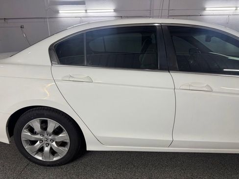 Used 2009 Honda Accord EX image 9