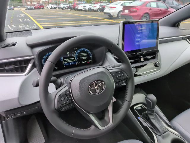 Used 2026 Toyota Corolla SE w/ SE Premium Package AWD/4WD image 23