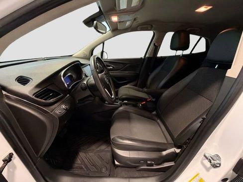 Certified 2019 Buick Encore Preferred image 19