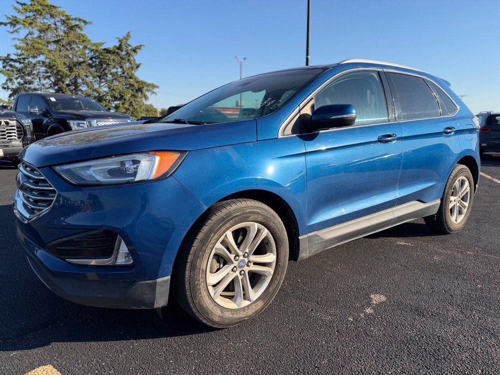 Used 2020 Ford Edge SEL w/ Convenience Package AWD/4WD image 3