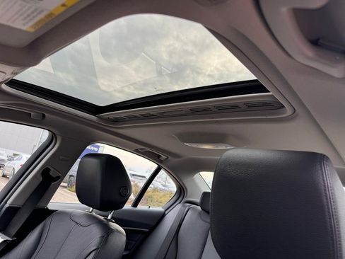 Used 2012 BMW 328i Sedan image 5