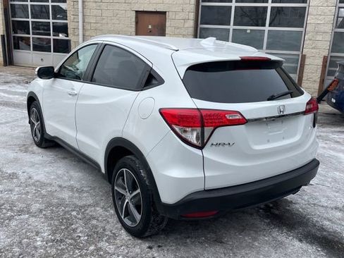 Used 2021 Honda HR-V EX image 2