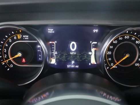 Used 2023 Jeep Gladiator Overland image 20